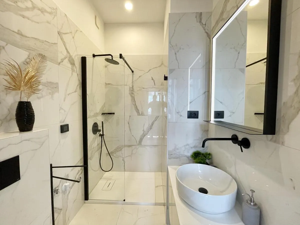 Navis City Apartments Pula 0*,  Croatia
