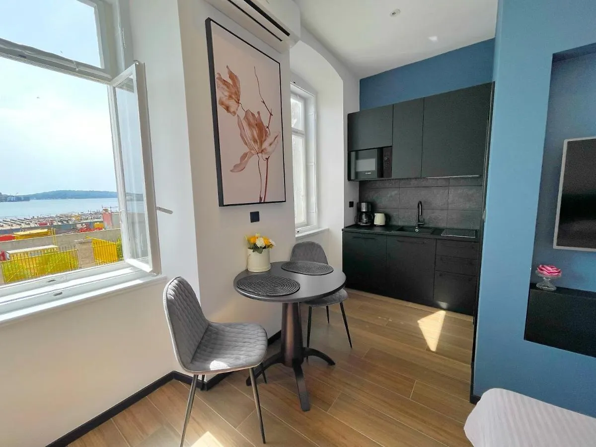 Navis City Apartments Pula